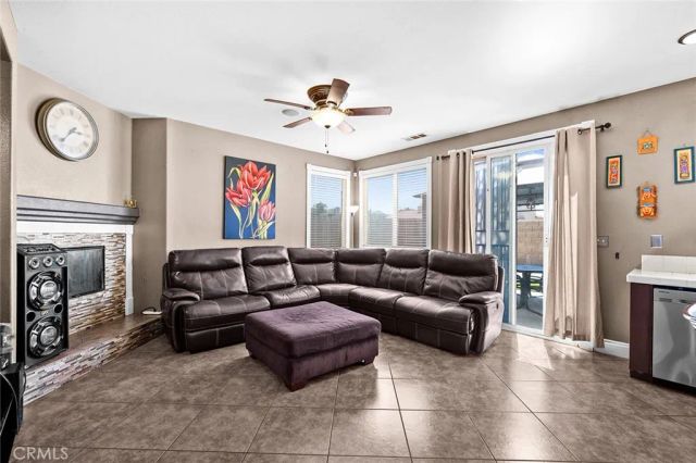 12260 Eugene, Victorville, CA 92392