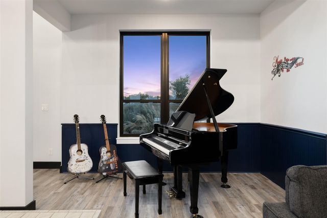 205 S FLAT ROCK WAY, Johnson City, TX 78636