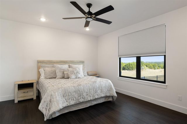 205 S FLAT ROCK WAY, Johnson City, TX 78636