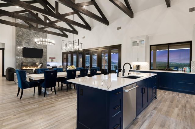 205 S FLAT ROCK WAY, Johnson City, TX 78636