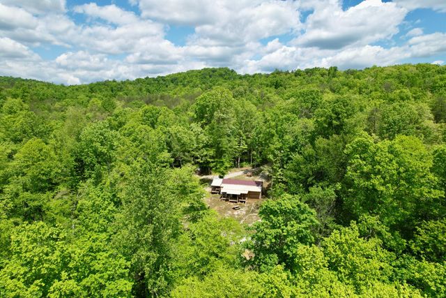 217 Ralph Troxell Road, Monticello, KY 42633