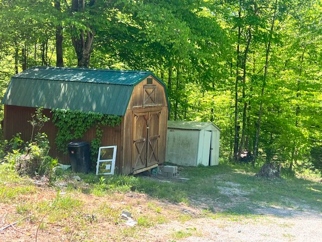 217 Ralph Troxell Road, Monticello, KY 42633