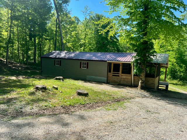 217 Ralph Troxell Road, Monticello, KY 42633