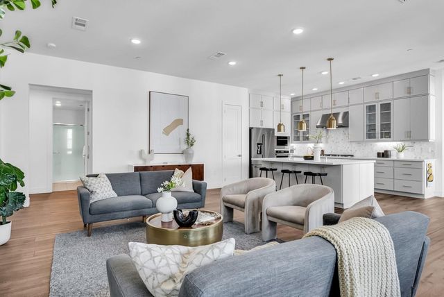 45346 Lumen Terr 302, Fremont, CA 94539