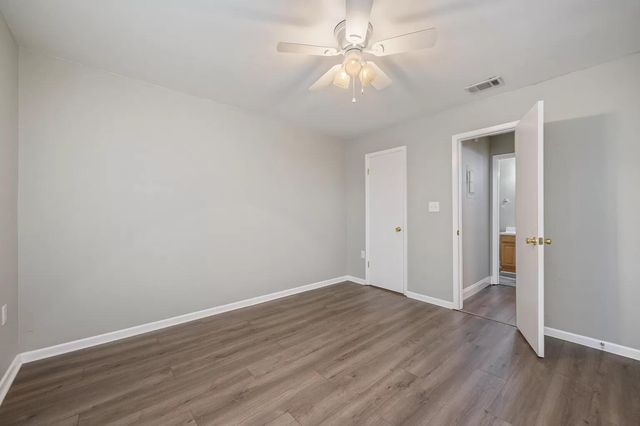 613 Colonial Drive, Apt 5, Fort Walton Beach, FL 32547