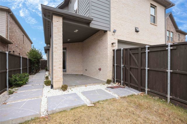 3575 SEVILLA Drive, Frisco, TX 75034