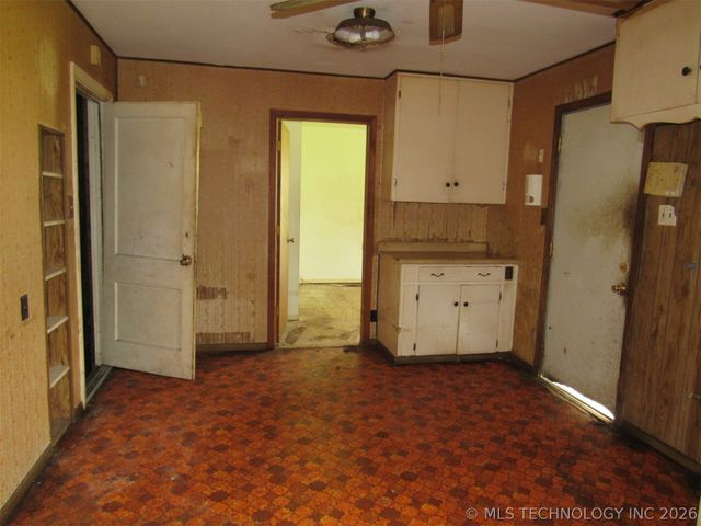 324 SE Edgewood Avenue, Bartlesville, OK 74006