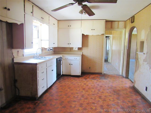 324 SE Edgewood Avenue, Bartlesville, OK 74006