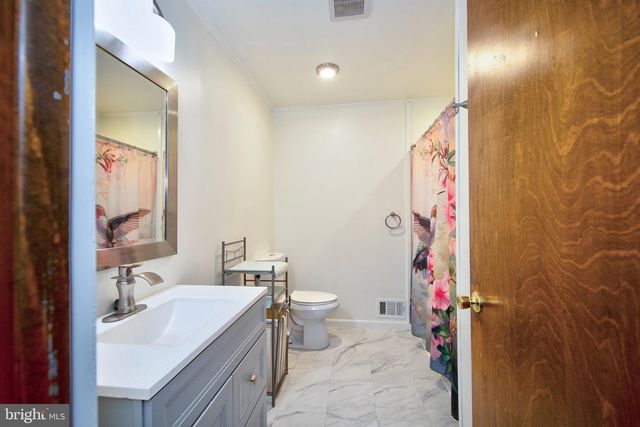 1612 WEYBURN RD, Baltimore, MD 21237
