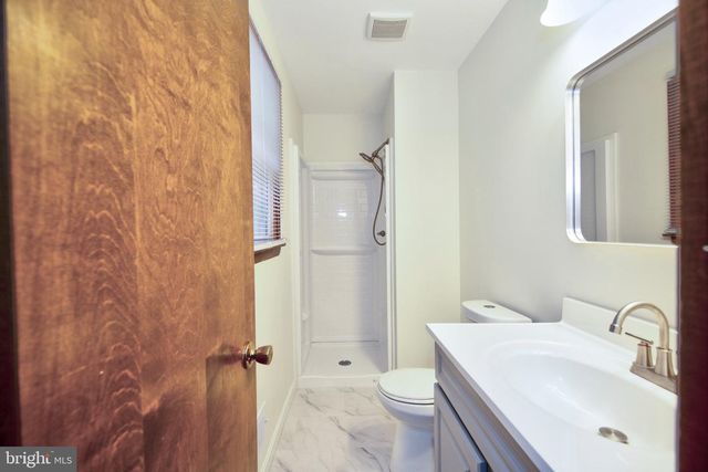 1612 WEYBURN RD, Baltimore, MD 21237