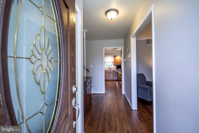 1612 WEYBURN RD, Baltimore, MD 21237