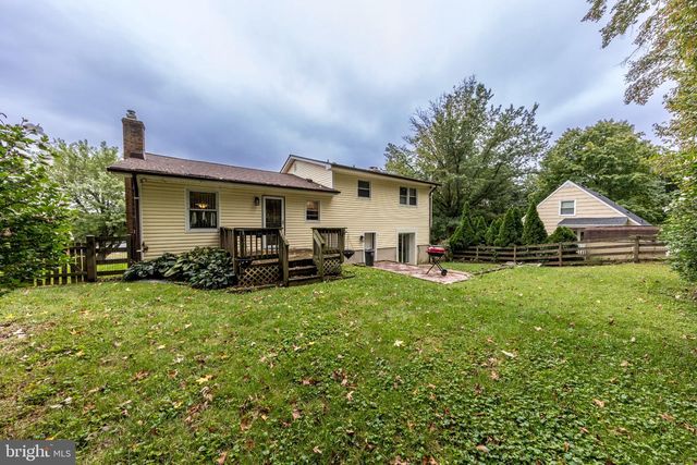 1612 WEYBURN RD, Baltimore, MD 21237