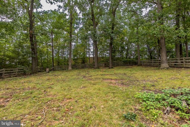 1612 WEYBURN RD, Baltimore, MD 21237