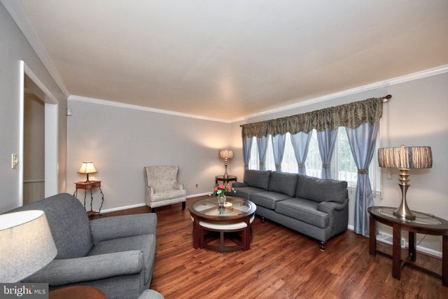 1612 WEYBURN RD, Baltimore, MD 21237