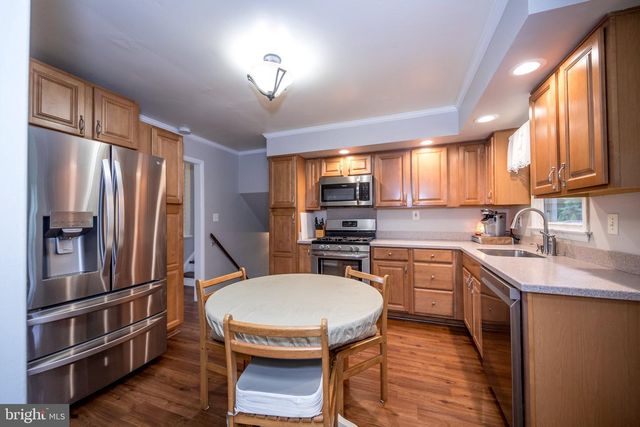 1612 WEYBURN RD, Baltimore, MD 21237