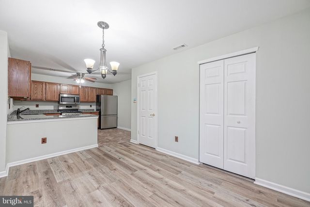 323 WHITTIER CT, Sewell, NJ 08080