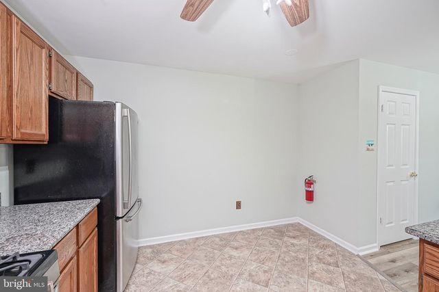 323 WHITTIER CT, Sewell, NJ 08080