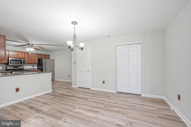323 WHITTIER CT, Sewell, NJ 08080