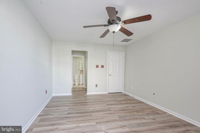 323 WHITTIER CT, Sewell, NJ 08080