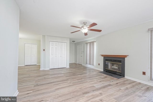 323 WHITTIER CT, Sewell, NJ 08080