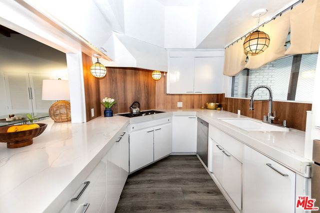 9924 Beverly Grove Drive, Beverly Hills, CA 90210