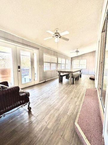 1677 Clearview Drive, Manning, SC 29102