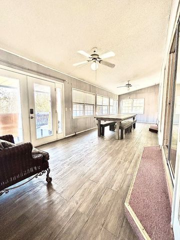 1677 Clearview Drive, Manning, SC 29102