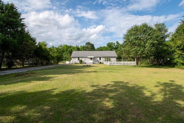 1677 Clearview Drive, Manning, SC 29102