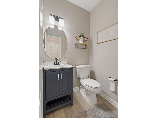 8572 S Miller Ct, Littleton, CO 80127