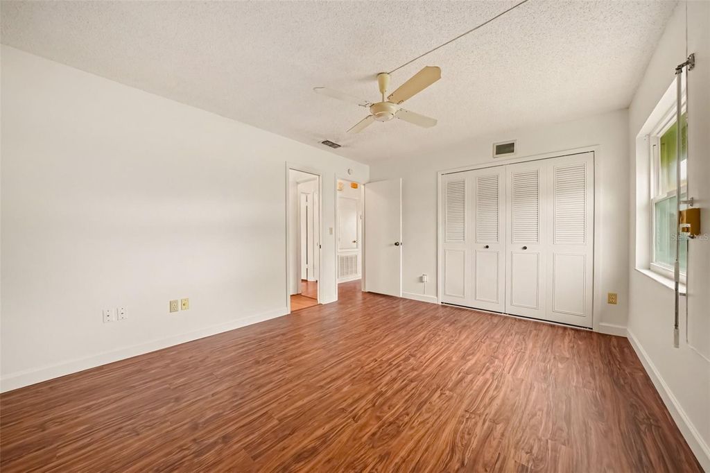 Image 16 of property listing at 1429 NOLTON WAY, Orlando, FL 32822