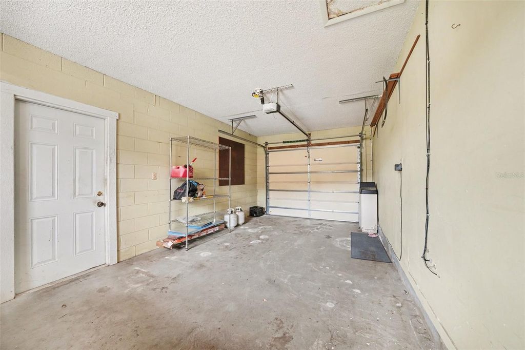 Image 29 of property listing at 1429 NOLTON WAY, Orlando, FL 32822