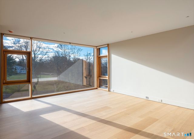 314 Ferry Road, Old Lyme, CT 06371