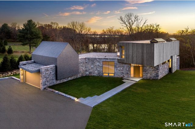 314 Ferry Road, Old Lyme, CT 06371