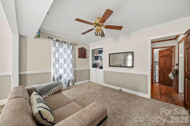 2530 Heritage Circle, Statesville, NC 28625