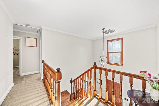 2530 Heritage Circle, Statesville, NC 28625