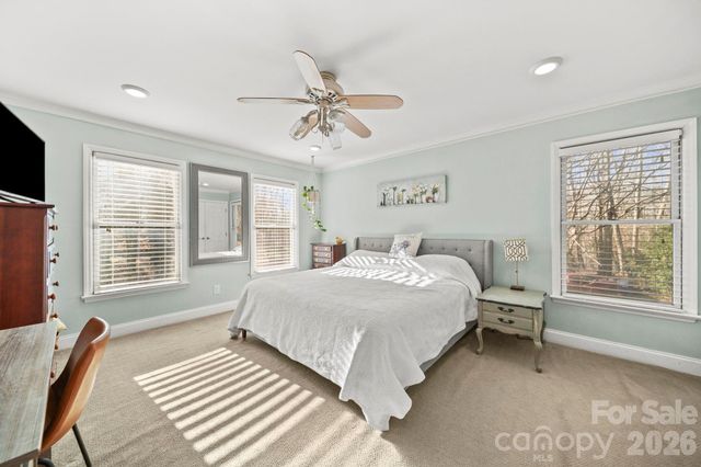 2530 Heritage Circle, Statesville, NC 28625