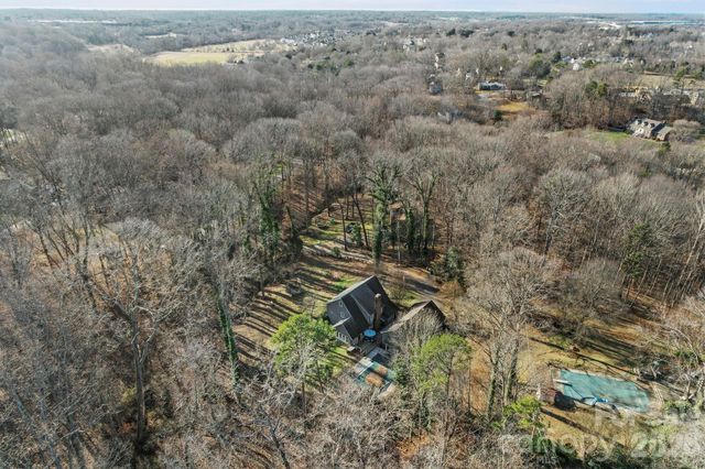 2530 Heritage Circle, Statesville, NC 28625