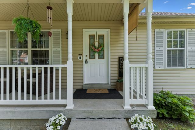 1508 Caney Fork Ct, La Vergne, TN 37086