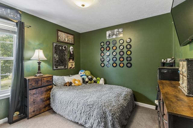 1508 Caney Fork Ct, La Vergne, TN 37086