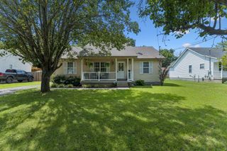 1508 Caney Fork Ct, La Vergne, TN 37086