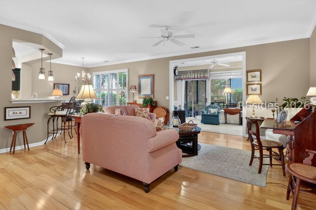 2 Crowell Ct, Bluffton, SC 29909