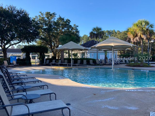 2 Crowell Ct, Bluffton, SC 29909