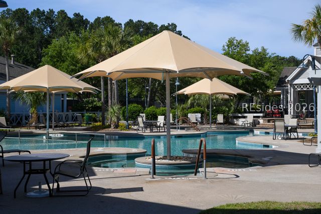 2 Crowell Ct, Bluffton, SC 29909