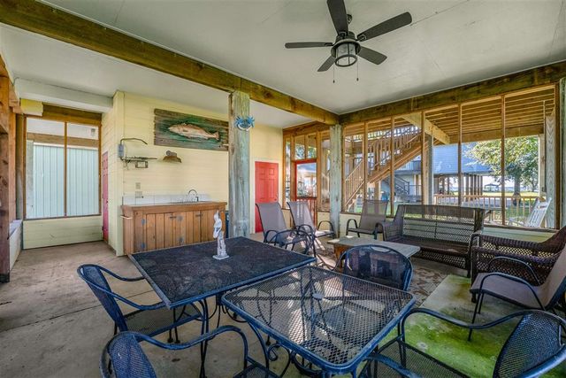 122 Bank Street, Lake Charles, LA 70607