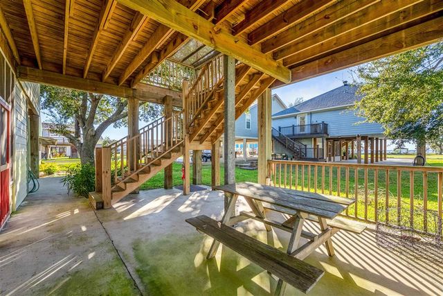 122 Bank Street, Lake Charles, LA 70607