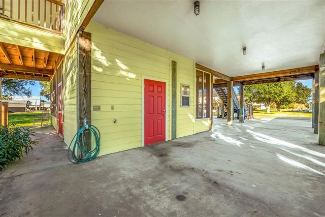 122 Bank Street, Lake Charles, LA 70607