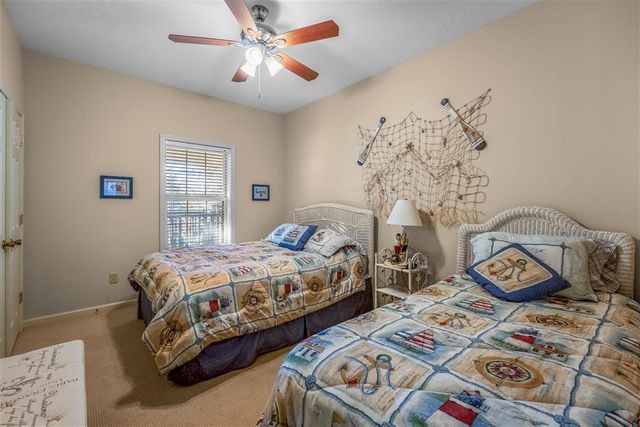 122 Bank Street, Lake Charles, LA 70607