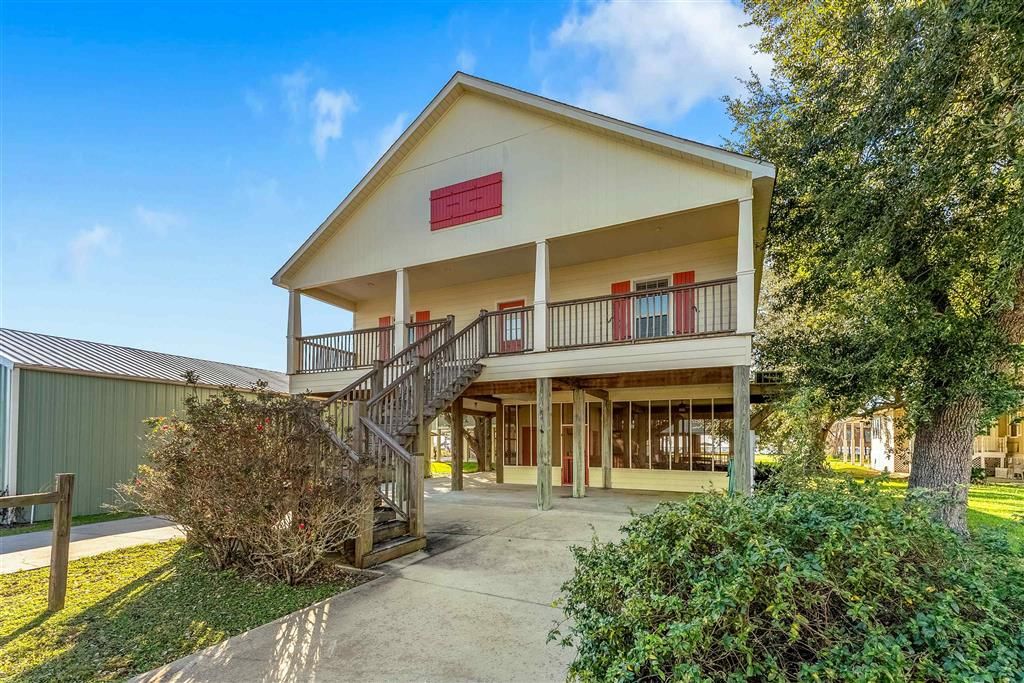 122 Bank Street, Lake Charles, LA 70607