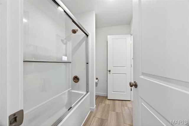 365 Kreder Ridge Circle, St Charles, MO 63304
