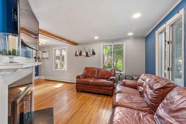 147 Main Street, Reading, MA 01867